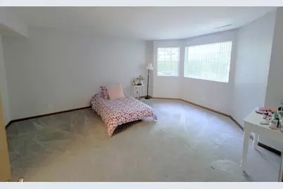 109 E Victoria Circle, North Aurora, IL 60542 - Photo 30