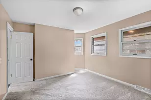 90 W 28th Pl, South Chicago Heights, IL 60411 - Photo 8