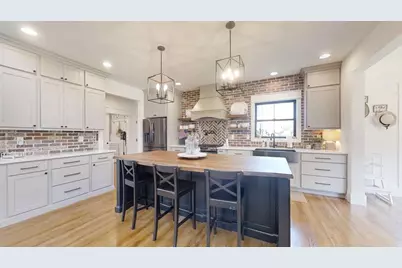 7845 Fitzgerald Road, Clifton, IL 61727 - Photo 10