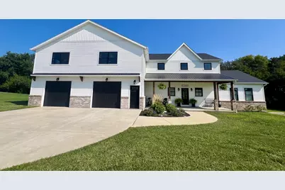 7845 Fitzgerald Road, Clifton, IL 61727 - Photo 4