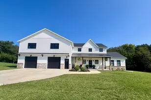 7845 Fitzgerald Rd, Clifton, IL 61727 - Photo 2