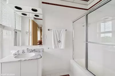 3500 N Lake Shore Drive #7C, Chicago, IL 60657 - Photo 12