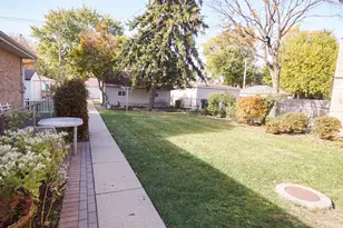 1442 Oak Park Ave, Berwyn, IL 60402 - Photo 24