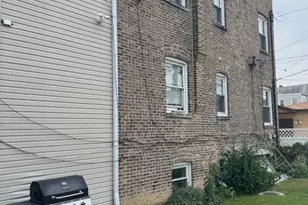 3438 N Hamlin Ave, Chicago, IL 60618 - Photo 26