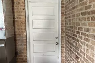 3438 N Hamlin Ave, Chicago, IL 60618 - Photo 14