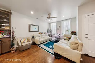 815 S Bell Ave, Chicago, IL 60612 - Photo 2