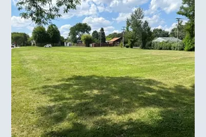 [Address not provided], Waukegan, IL 60085 - Photo 2