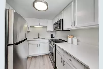 222 N Columbus Drive #1303, Chicago, IL 60601 - Photo 8