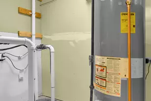 5838 N Sacramento Ave, Chicago, IL 60659 - Photo 32