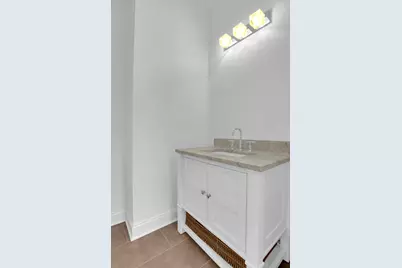 5838 N Sacramento Avenue, Chicago, IL 60659 - Photo 6