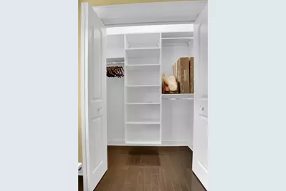 5838 N Sacramento Avenue, Chicago, IL 60659 - Photo 8