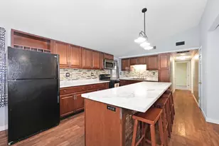 1915 E Clark St, Diamond, IL 60416 - Photo 8