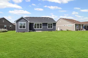 1117 Black Cherry Dr, Crystal Lake, IL 60012 - Photo 26