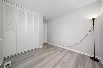 7333 Winthrop Way #10, Downers Grove, IL 60516 - Photo 10