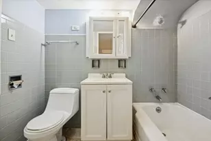 5142 W Hutchinson Ave, Chicago, IL 60641 - Photo 6