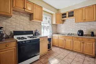 5142 W Hutchinson Ave, Chicago, IL 60641 - Photo 10