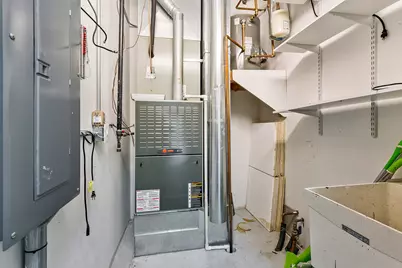 6823 Kingery Highway, Willowbrook, IL 60527 - Photo 12