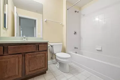 101 Pointe Drive #203, Northbrook, IL 60062 - Photo 12