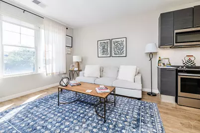 229 Park Avenue #202, Clarendon Hills, IL 60514 - Photo 4