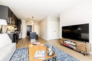 229 Park Ave, Clarendon Hills, IL 60514 - Photo 6