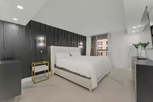 201 E Chestnut St, Chicago, IL 60611 - Photo 16