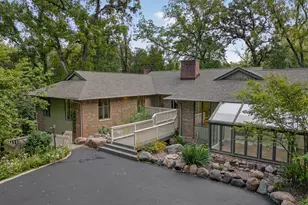 21265 W East Cuba Rd, Kildeer, IL 60047 - Photo 2