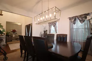 4215 Chinaberry Ln, Naperville, IL 60564 - Photo 22