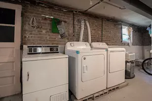 8206 Knox Ave, Skokie, IL 60076 - Photo 24