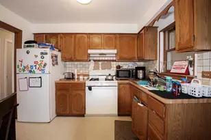 8206 Knox Ave, Skokie, IL 60076 - Photo 14