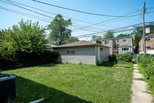 8206 Knox Ave, Skokie, IL 60076 - Photo 28