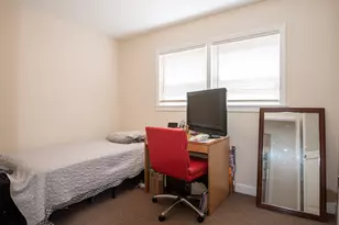 8206 Knox Ave, Skokie, IL 60076 - Photo 16