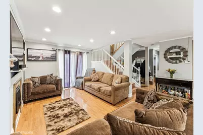 665 Cindy Lane, Wheeling, IL 60090 - Photo 12