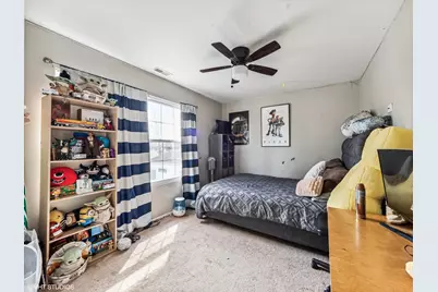 665 Cindy Lane, Wheeling, IL 60090 - Photo 14