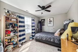 665 Cindy Ln, Wheeling, IL 60090 - Photo 14