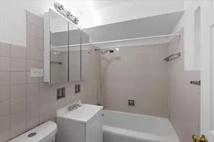 6256 W 64th Pl, Chicago, IL 60638 - Photo 6