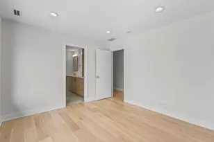 [Address not provided], Glenview, IL 60025 - Photo 26