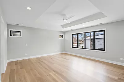 [Address not provided], Glenview, IL 60025 - Photo 16