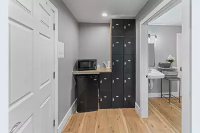 9999 Confidential Avenue, Palatine, IL 60067 - Photo 10