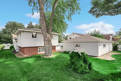 5613 W 84th Place, Burbank, IL 60459 - Photo 20