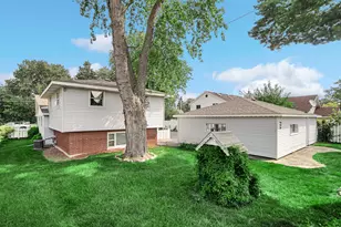 5613 W 84th Pl, Burbank, IL 60459 - Photo 20