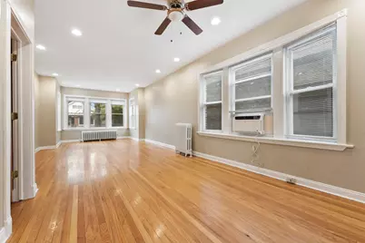 5728 N Maplewood Avenue, Chicago, IL 60659 - Photo 4