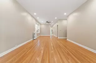 5728 N Maplewood Ave, Chicago, IL 60659 - Photo 10