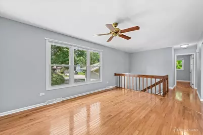 485 N Airlite Street, Elgin, IL 60123 - Photo 6