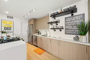 3430 N Lake Shore Dr, Chicago, IL 60657 - Photo 8