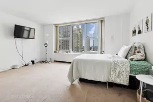 777 N Michigan Ave, Chicago, IL 60611 - Photo 6