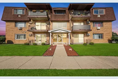 11000 Central Avenue #2C, Chicago Ridge, IL 60415 - Photo 2