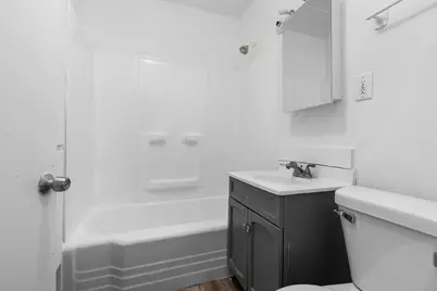 617 N Central Avenue, Rockford, IL 61101 - Photo 10