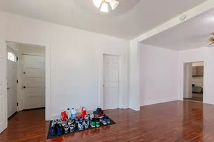 919 N Karlov Ave, Chicago, IL 60651 - Photo 8