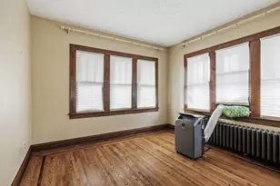 816 Sherwood Pl, Joliet, IL 60435 - Photo 8