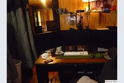 233 N First Street, Carthage, IL 62321 - Photo 12